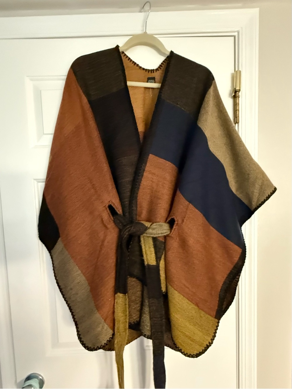 Dress Barn Brown, Navy & Gold Colorblock Wrap